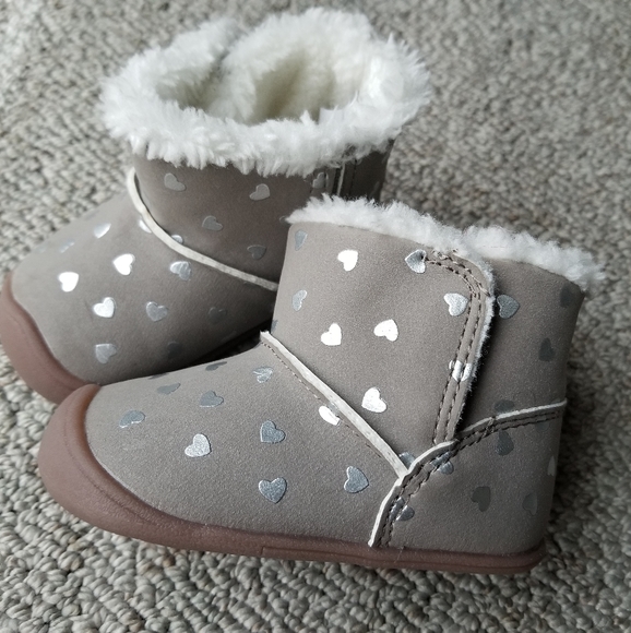 Carter's Every Step Stage 1 Crawl Boots Size 2 - Picture 3 of 8